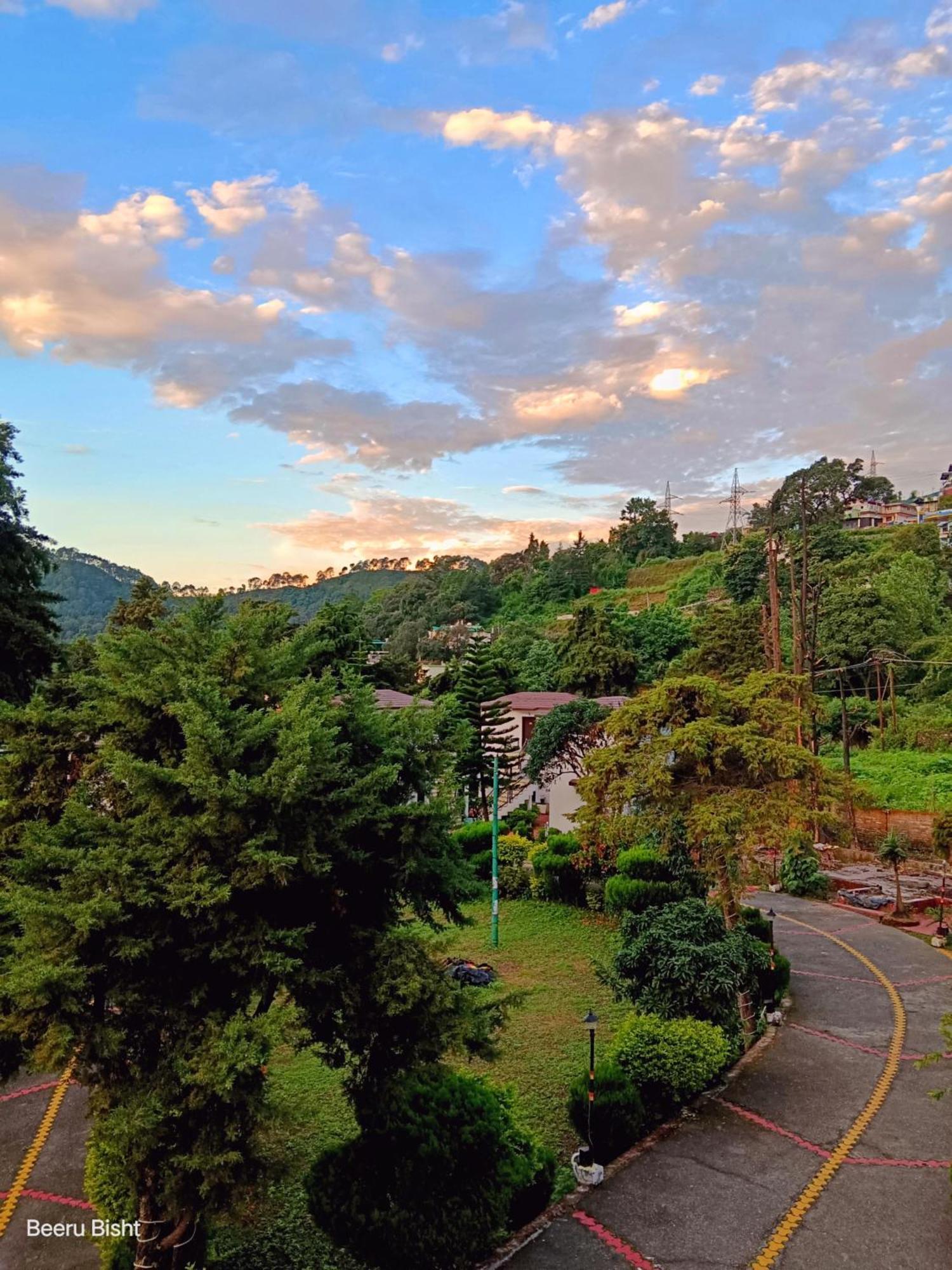 Shikha Resort Ewentbliz Bhimtal Luaran gambar