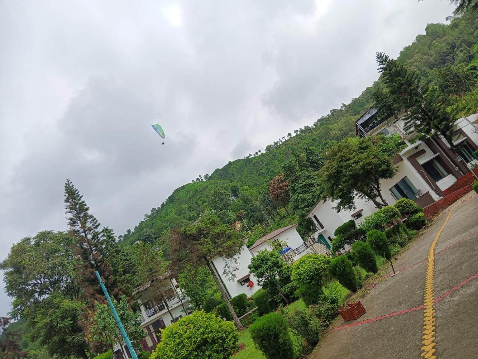 Shikha Resort Ewentbliz Bhimtal Luaran gambar
